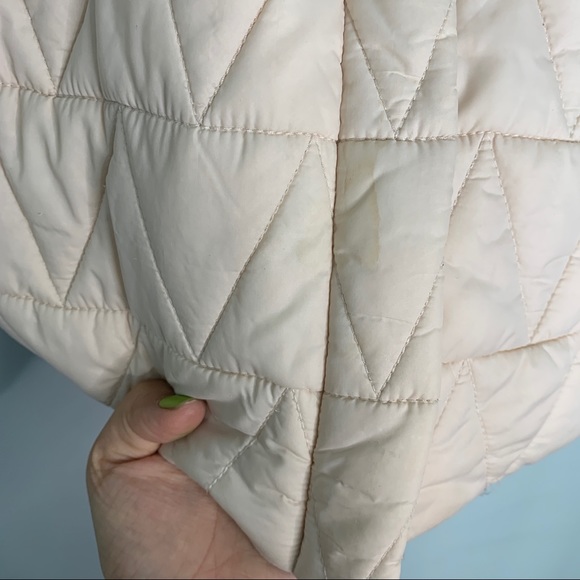 Eileen Fisher Cream Lightweight Quilted Puffer Vest - Picture 7 of 9